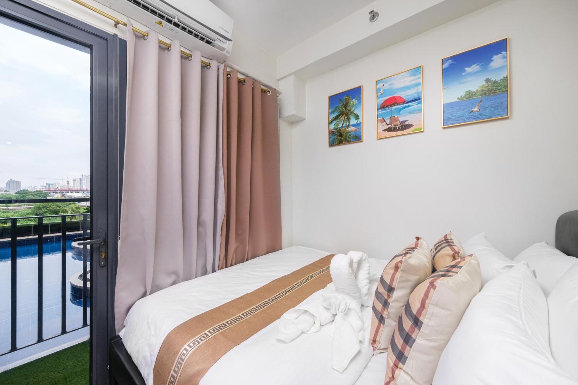 2 Side-By-Side P00L Front Condos, 6 Beds, 2 Cr, 2 Kitchen For 10 Guests At Moa Manila Luaran gambar